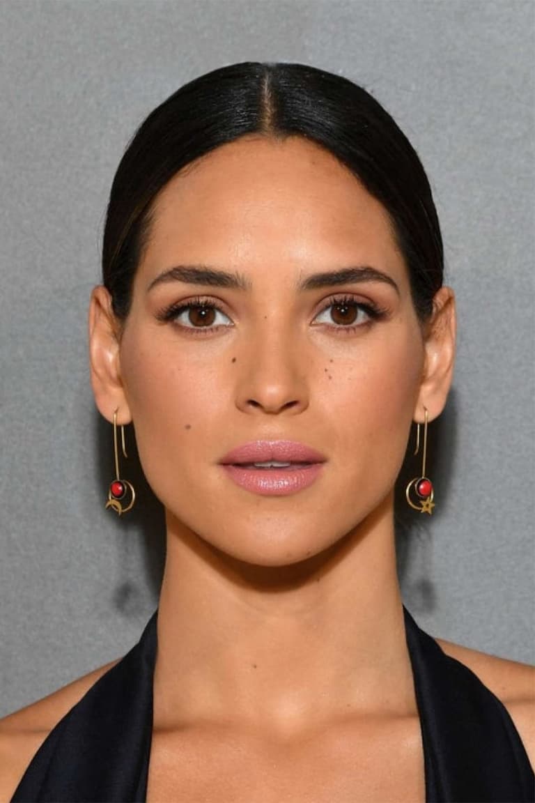 Actor Adria Arjona