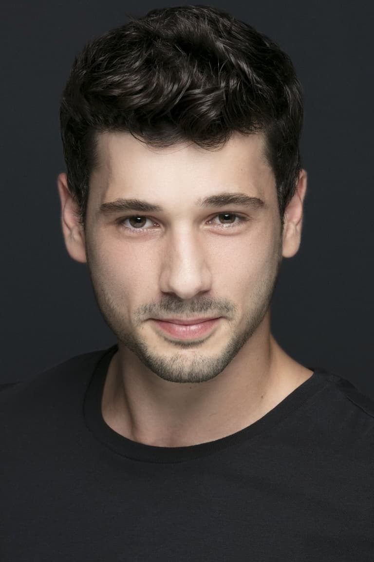 Actor Deniz Can Aktaş