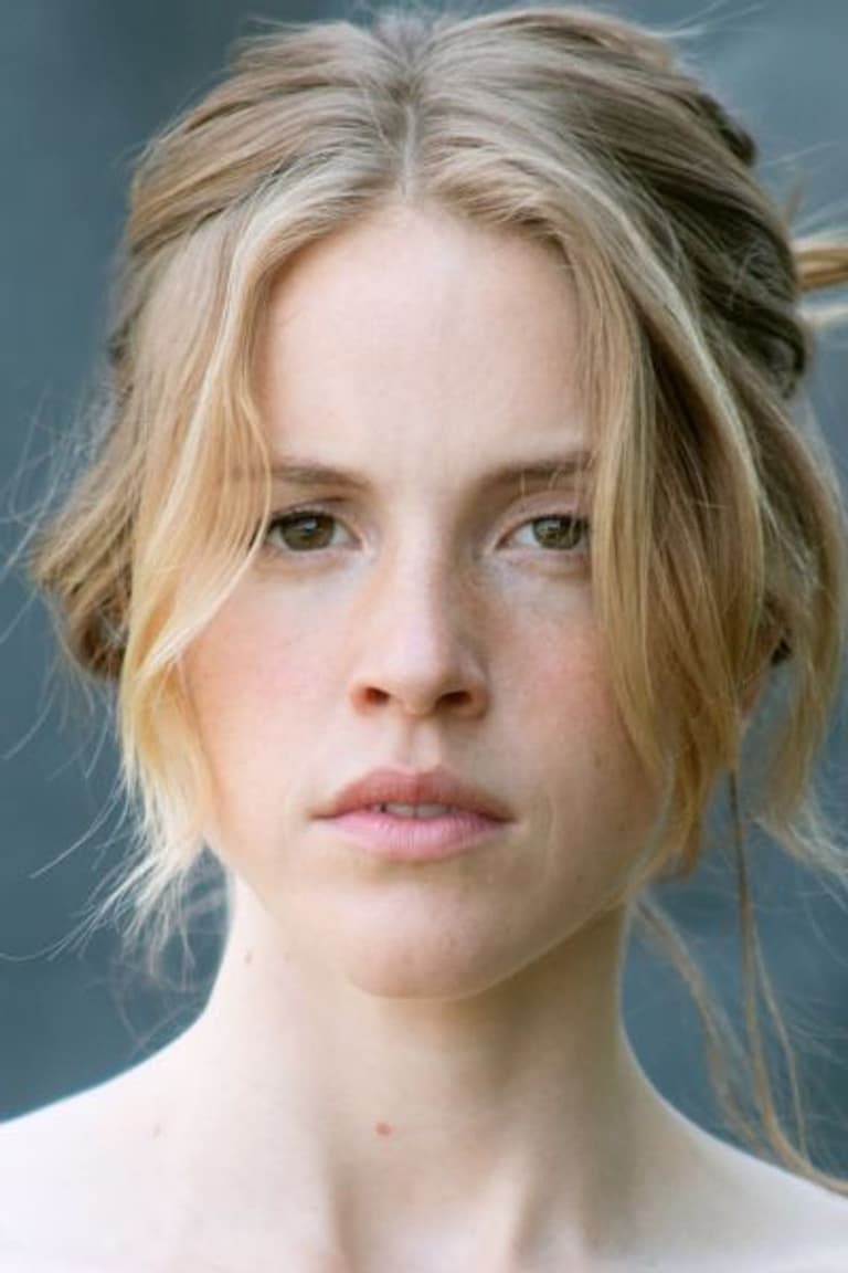 Actor Paula Kalenberg