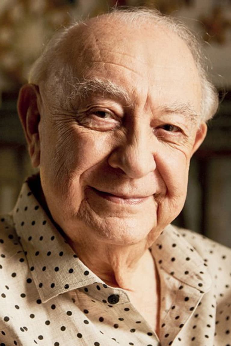 Actor Sérgio Mamberti