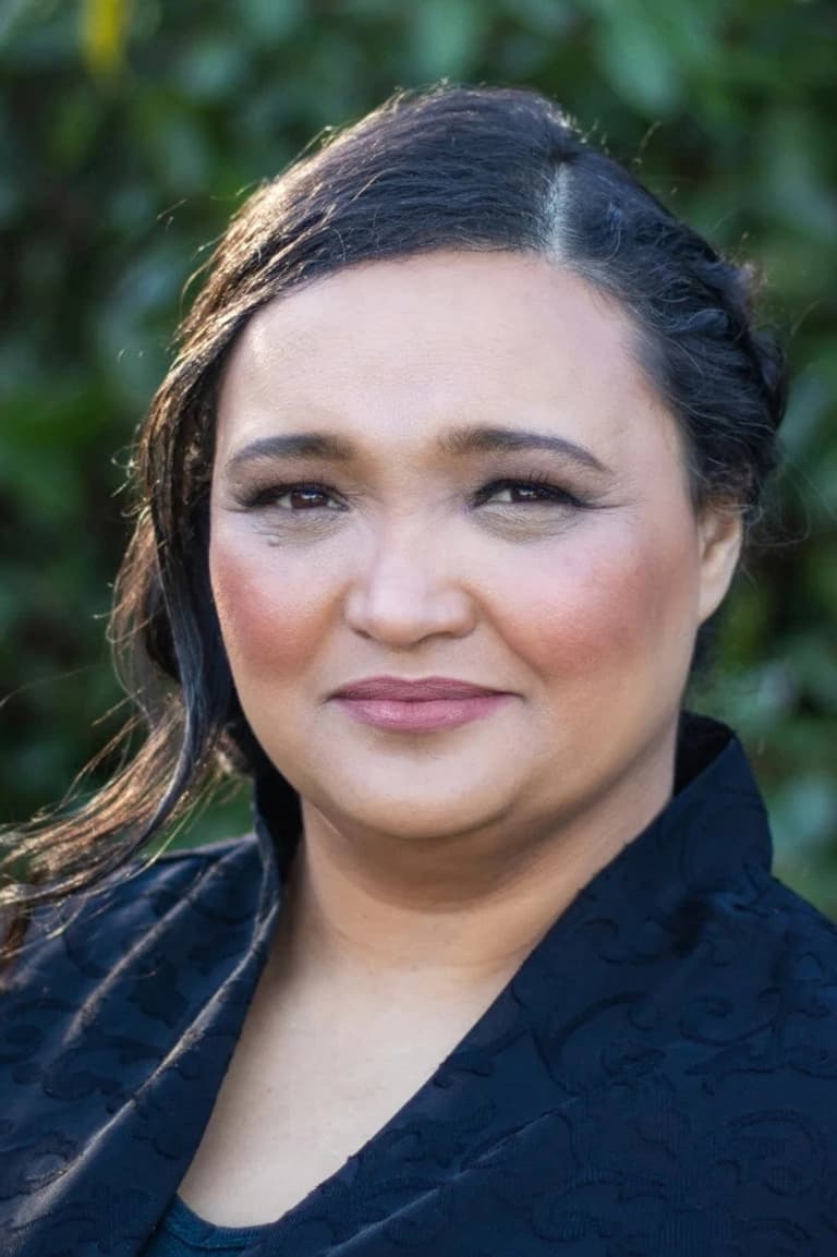 Actor Zenobia Kloppers