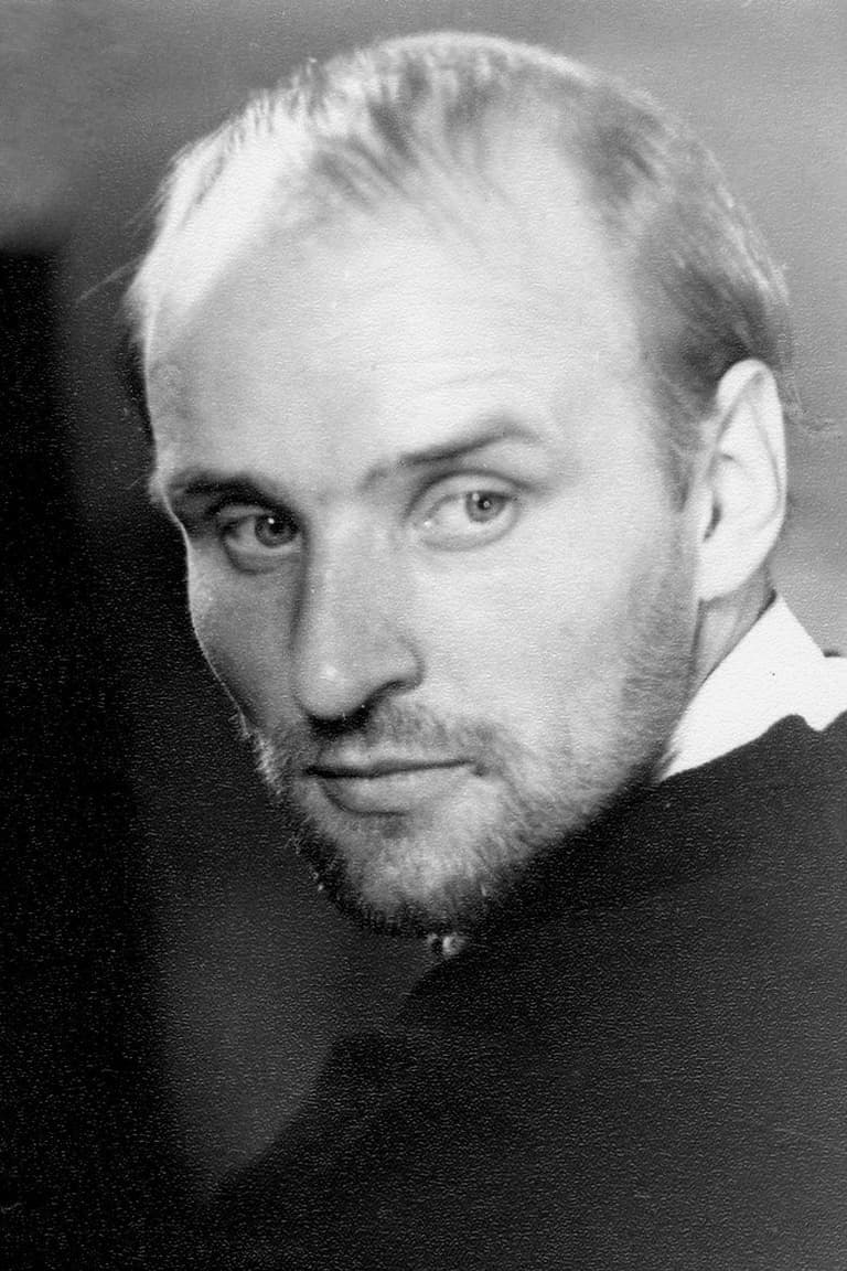 Actor Анатолий Солоницын