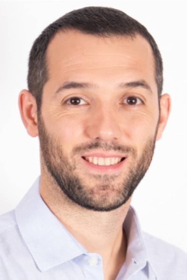 Actor Gustavo Hofman