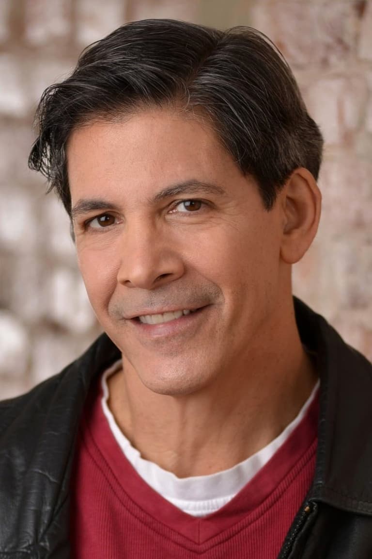 Actor Lenny Grossman