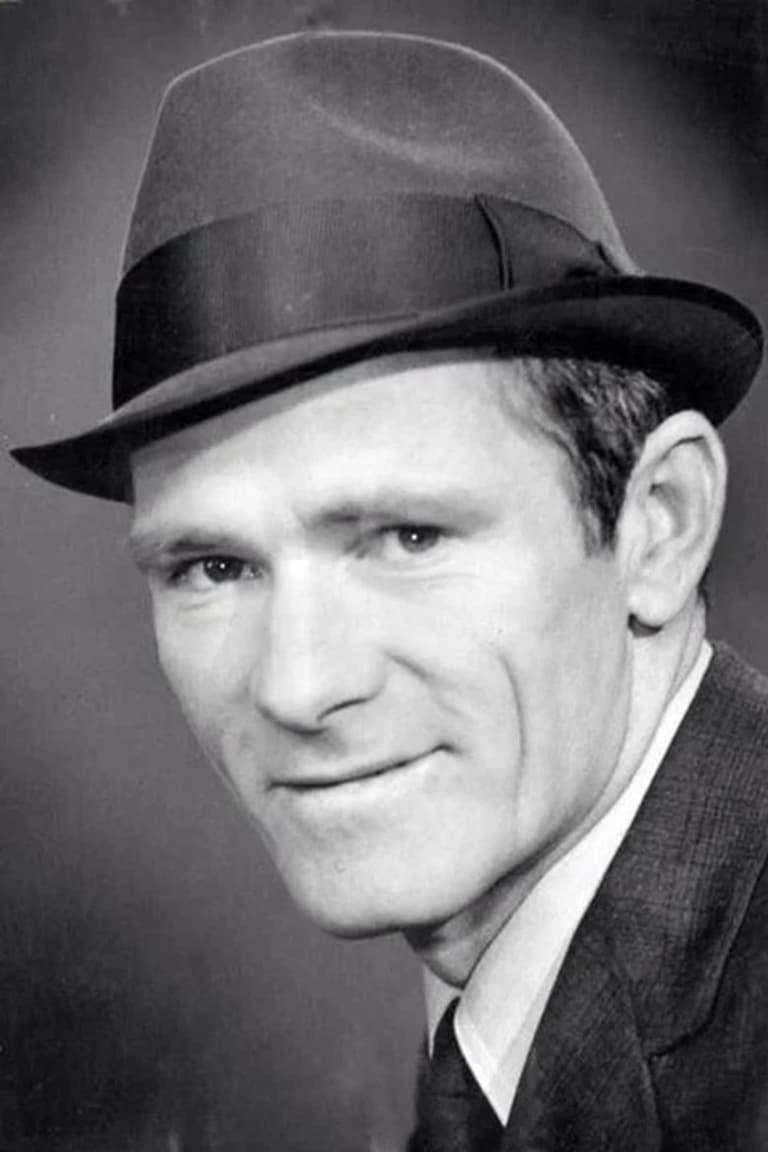 Actor Norman Yemm