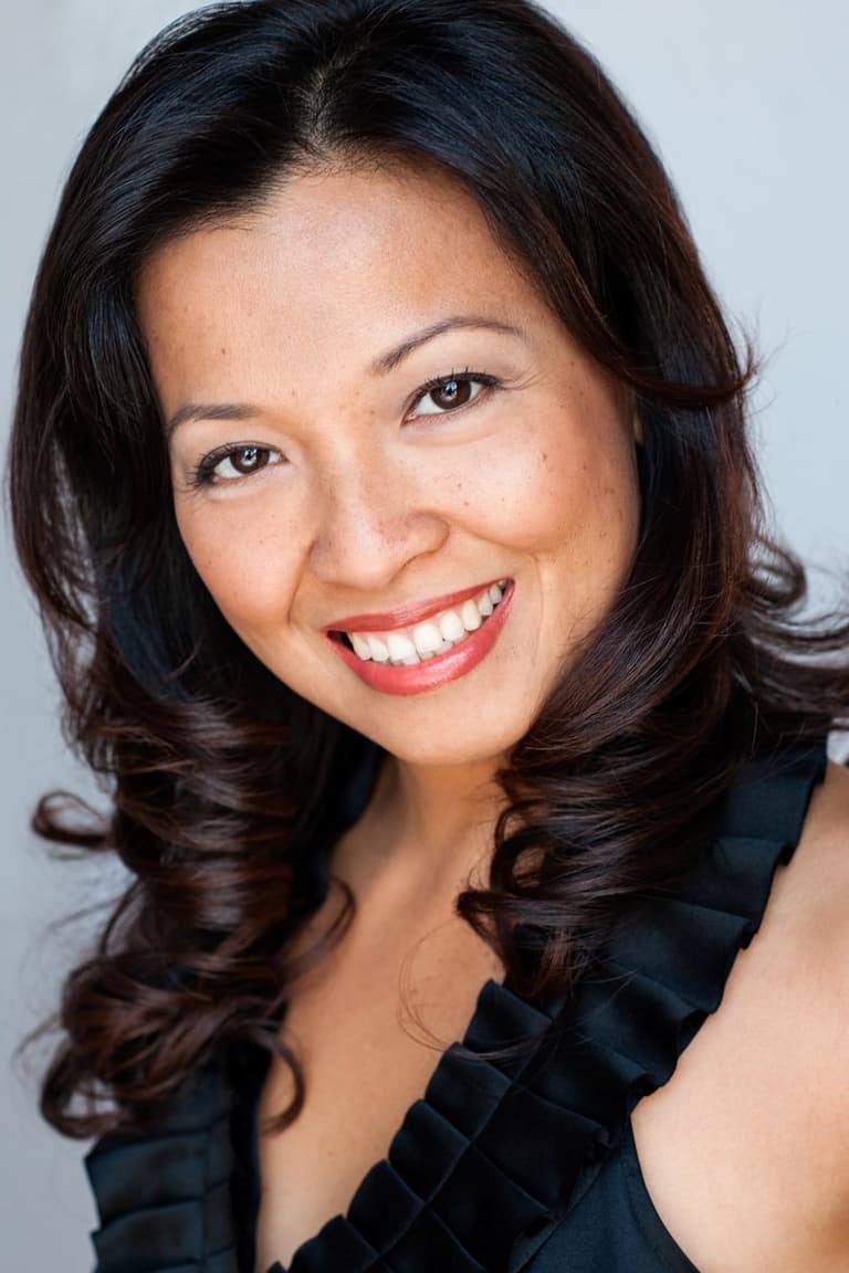 Actor Lena Cruz