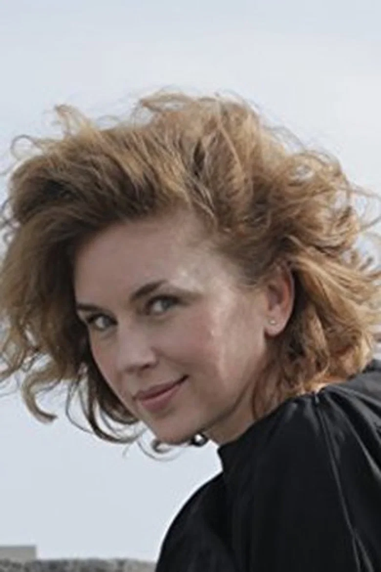 Actor Valentina Sauca