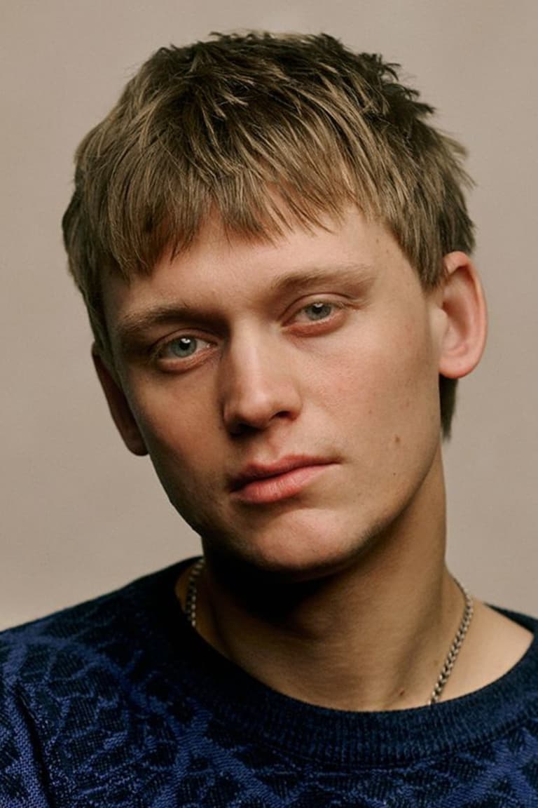 Actor Enzo Brumm