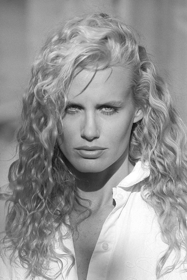 Actor Daryl Hannah