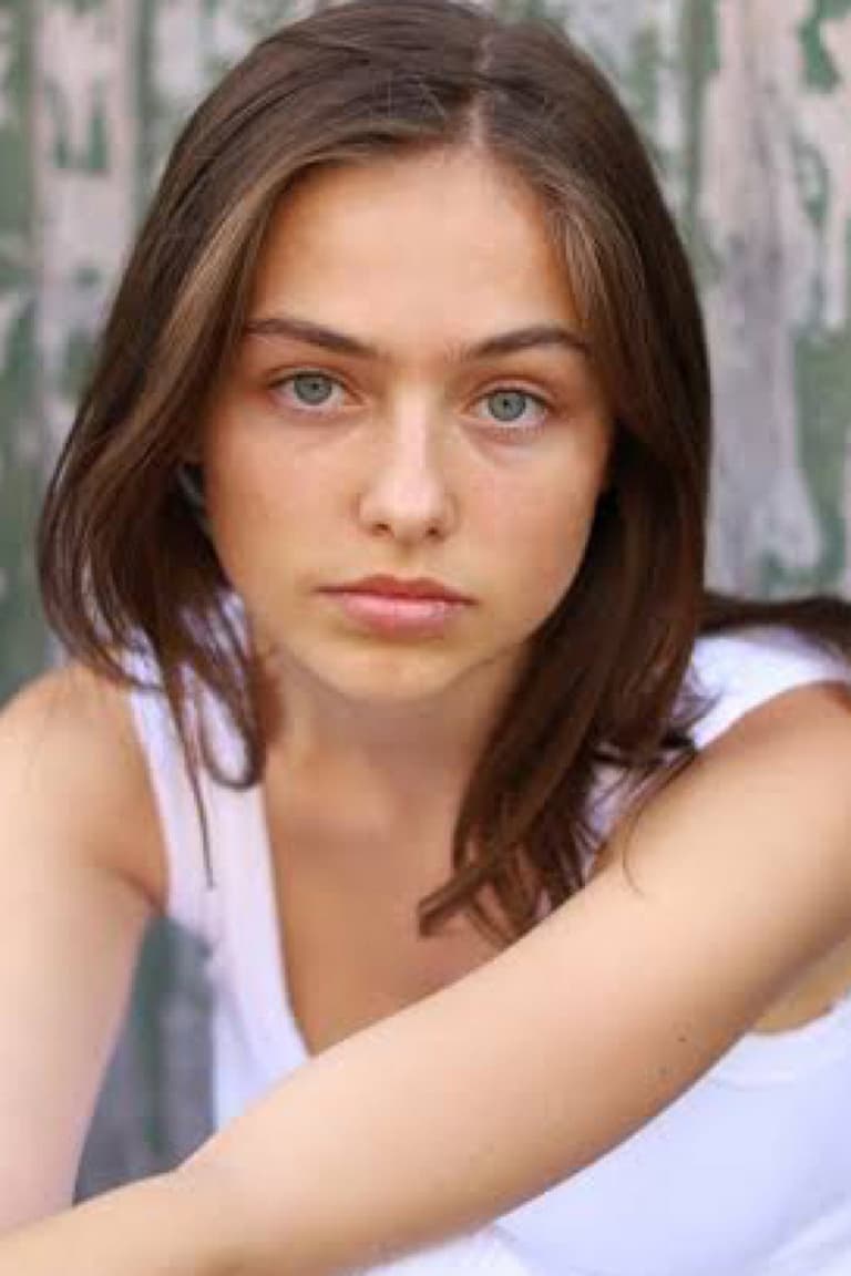 Actor Annabel Wolfe
