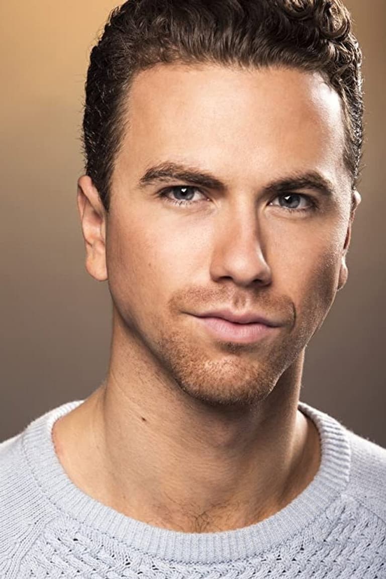 Actor Richard Fleeshman