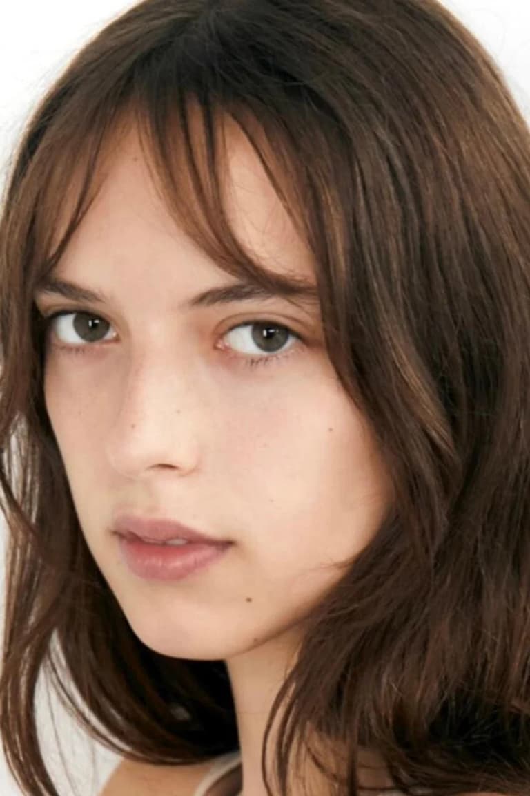Actor Grace Brennan