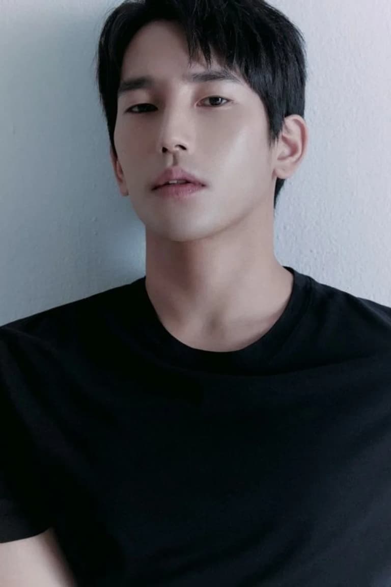 Actor 육준서