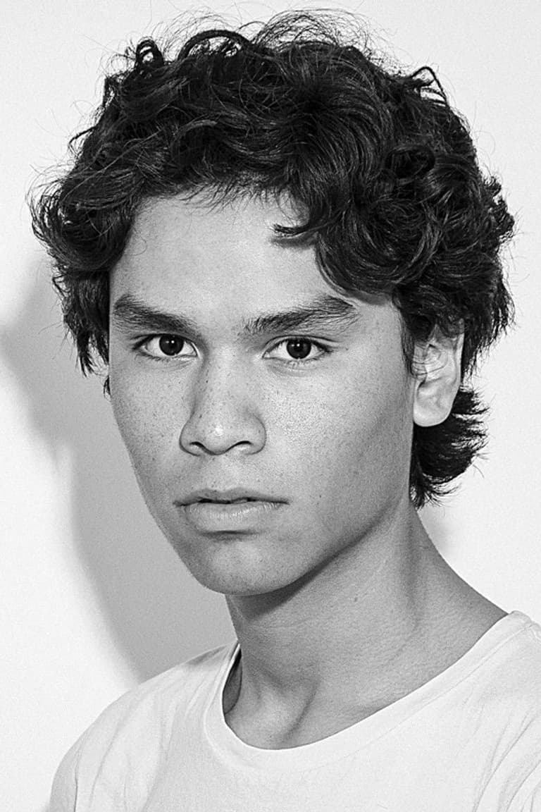 Actor Forrest Goodluck