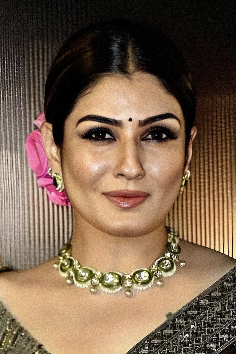Actor रवीना टंडन