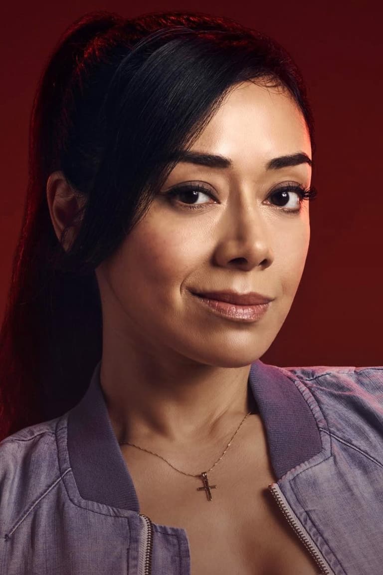 Actor Aimee Garcia