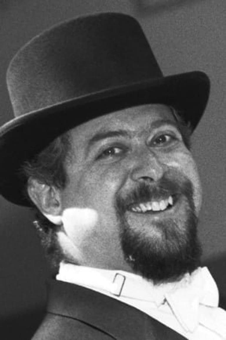 Actor Samuel Lord Black