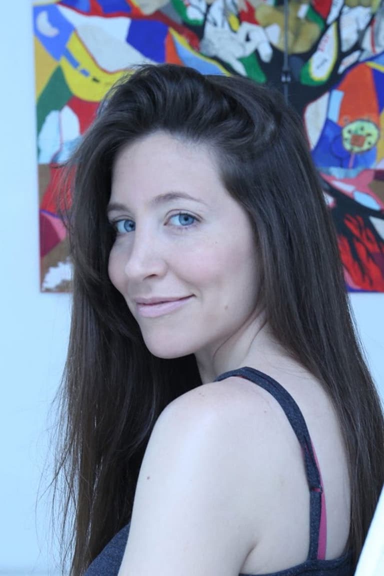 Actor Catalina Motto