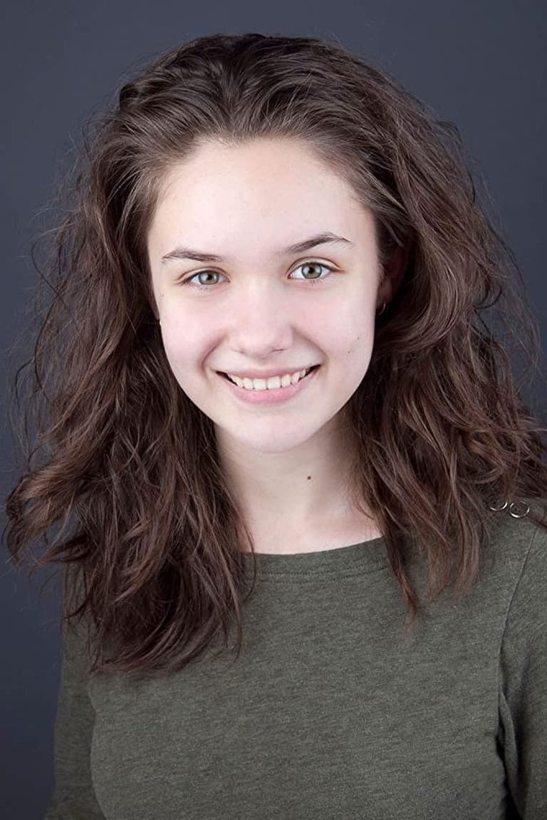 Actor Julia Scarlett Dan