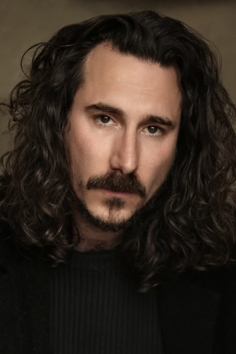 Actor Billy Postlethwaite