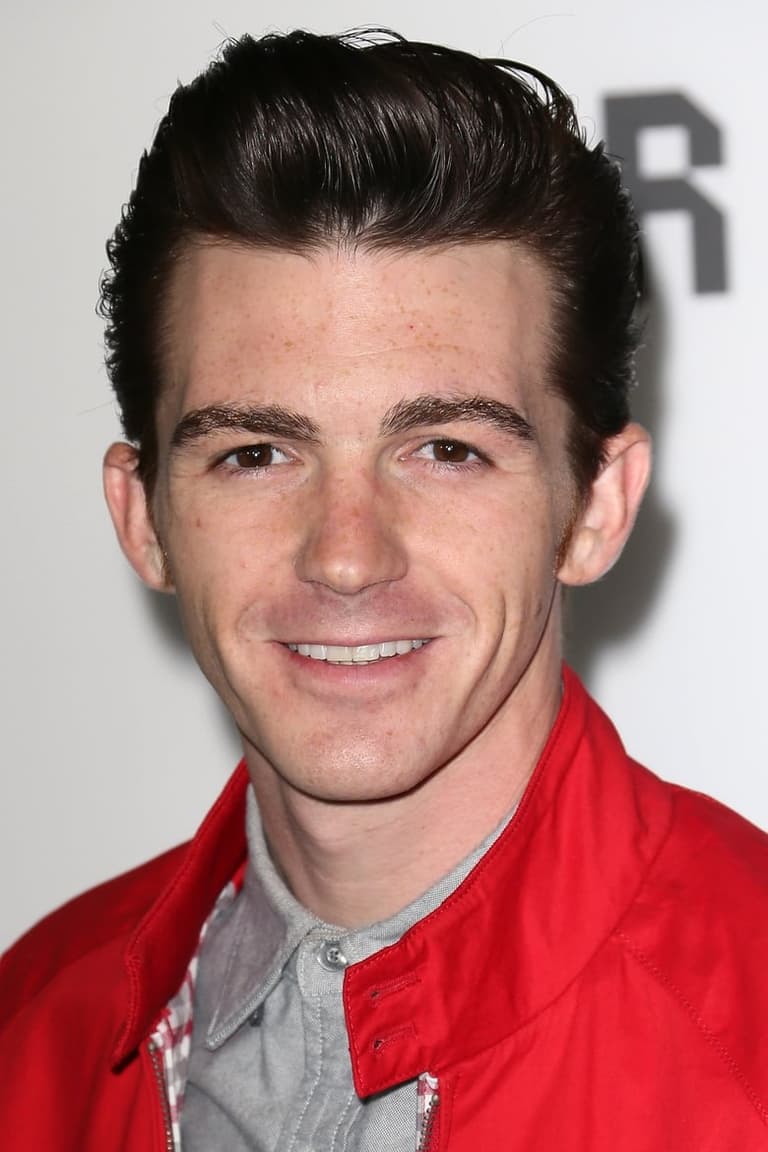 Actor Drake Bell