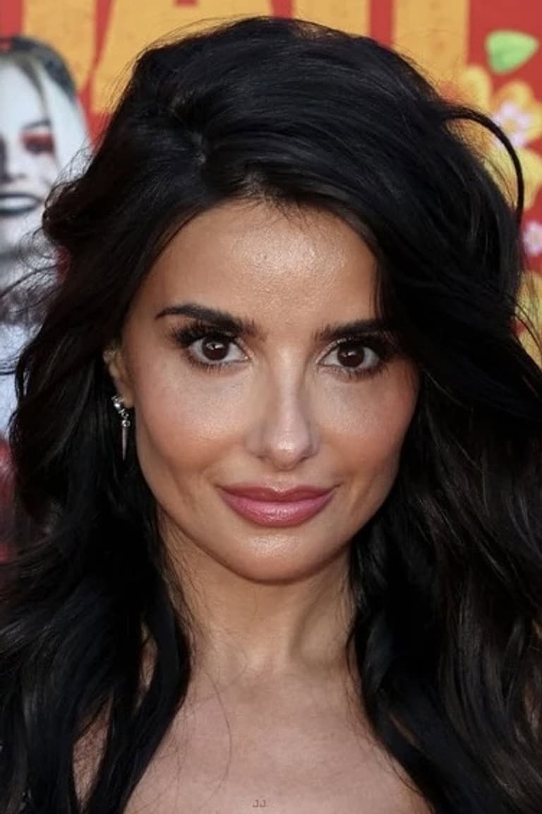 Actor Mikaela Hoover