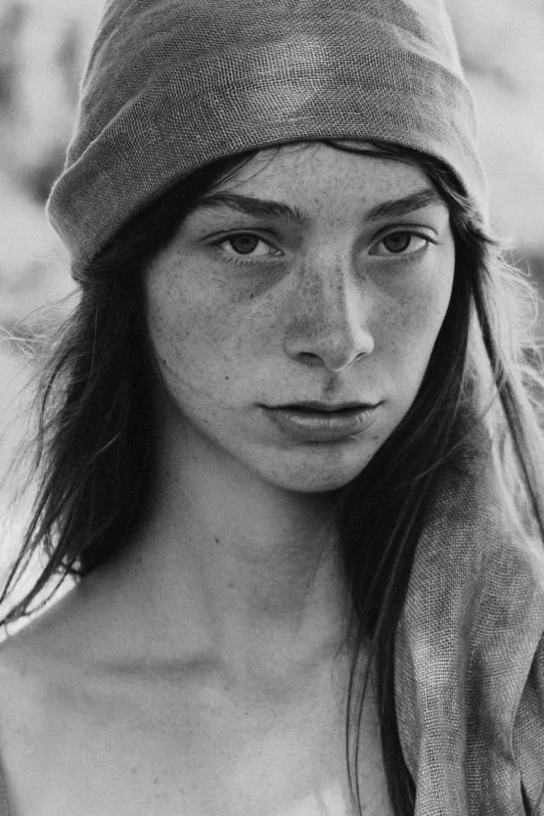 Actor Zoë Brunton