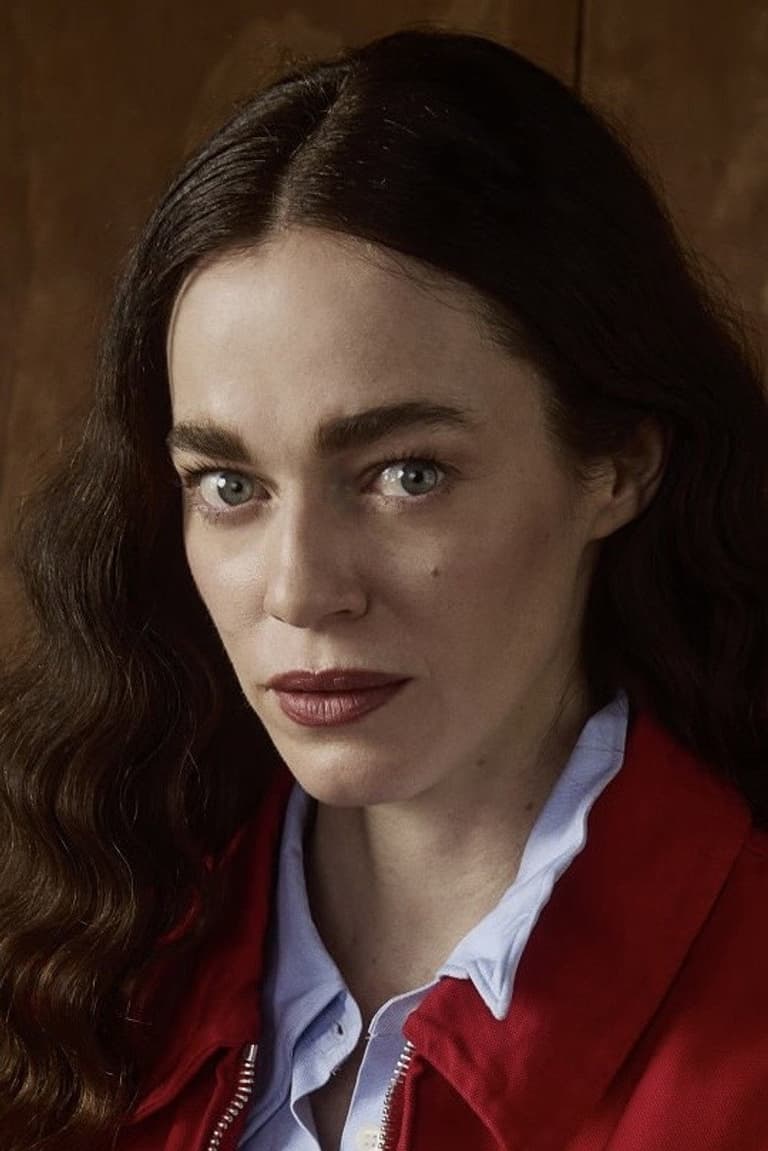 Actor Hailey Benton Gates