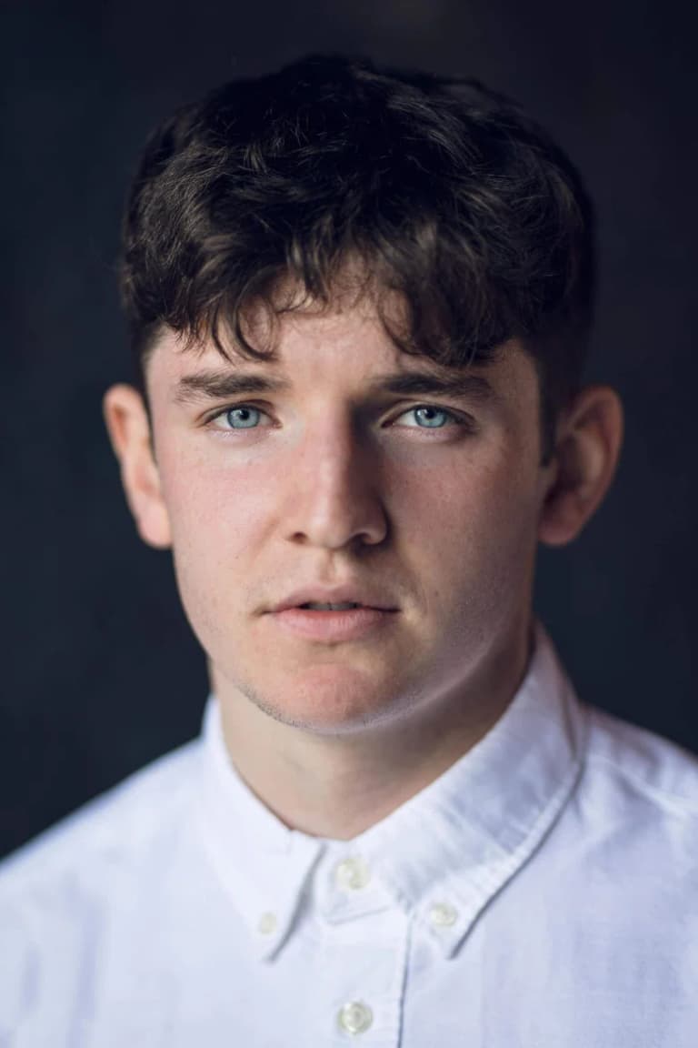 Actor Forrest Bothwell