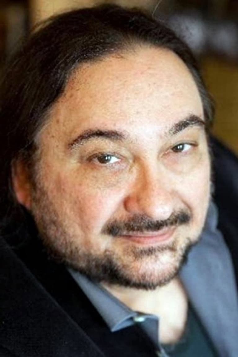 Actor Gerald Papasian