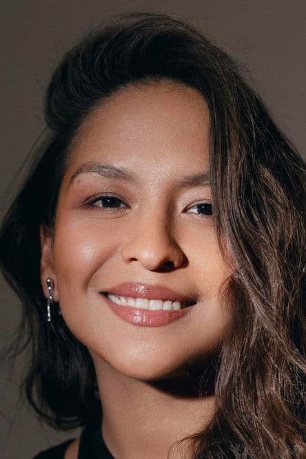 Actor Gabriela Cartol