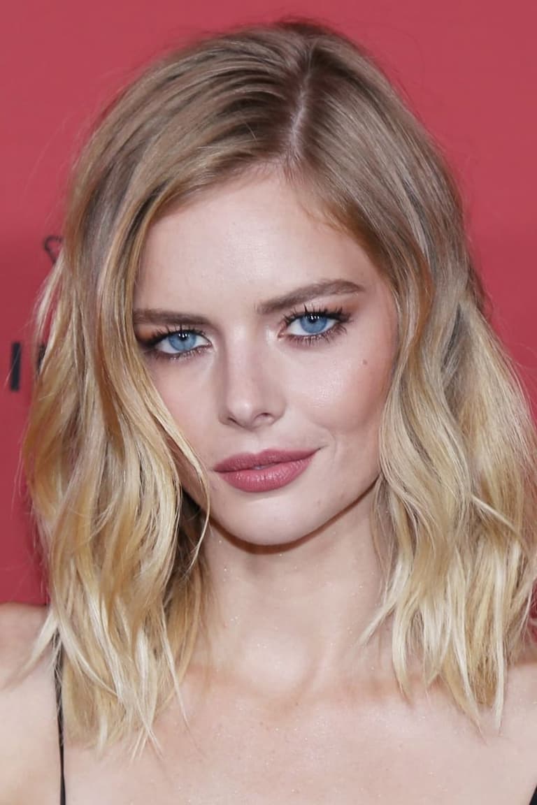 Actor Samara Weaving