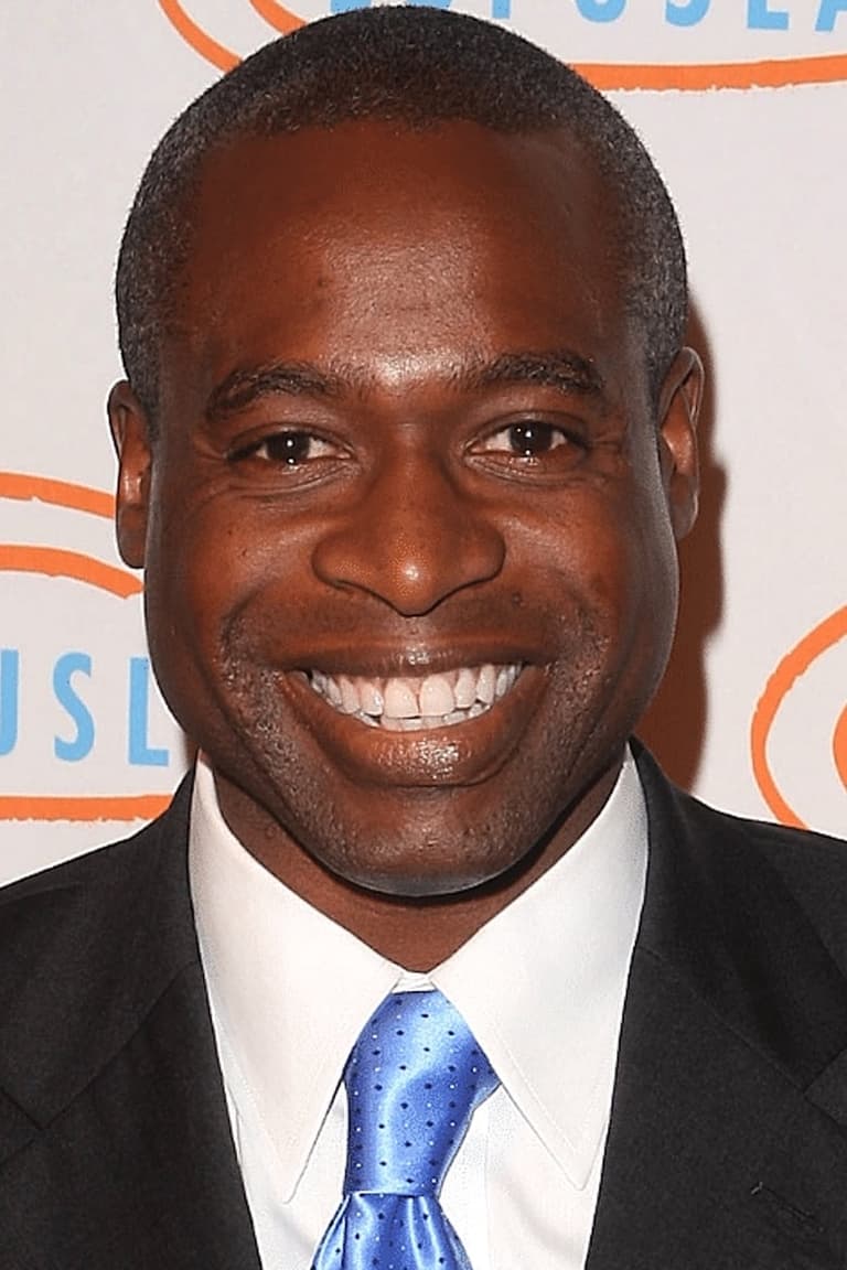 Actor Phill Lewis