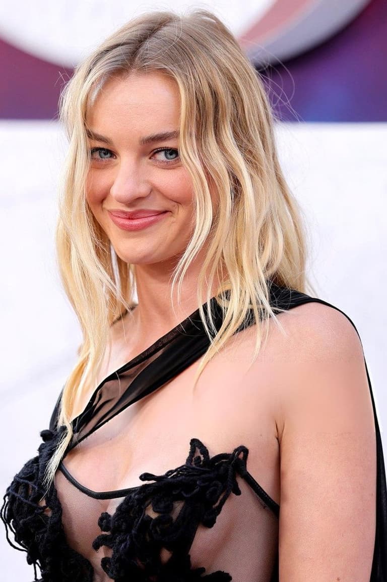 Actor Olivia Rose Keegan