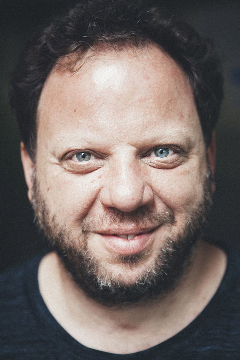 Actor Roberto Martinez