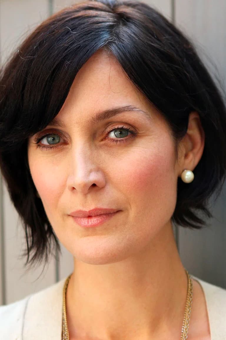 Actor Carrie-Anne Moss