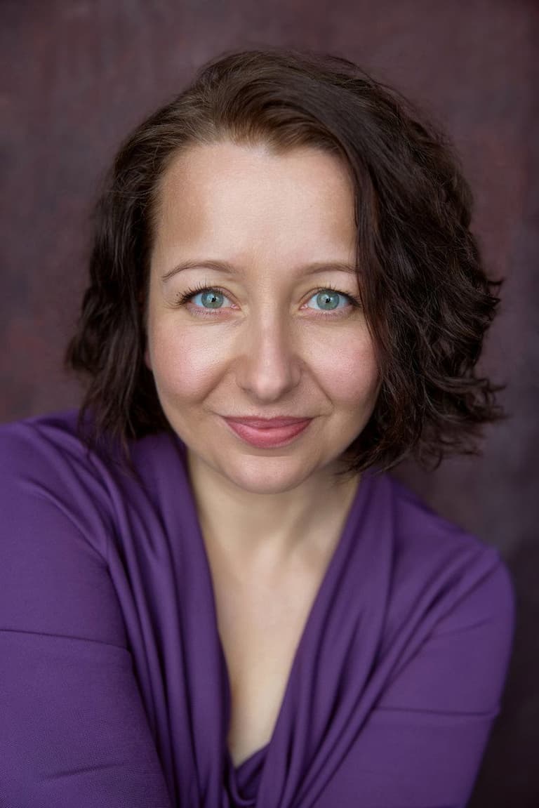 Actor Kasha Bajor