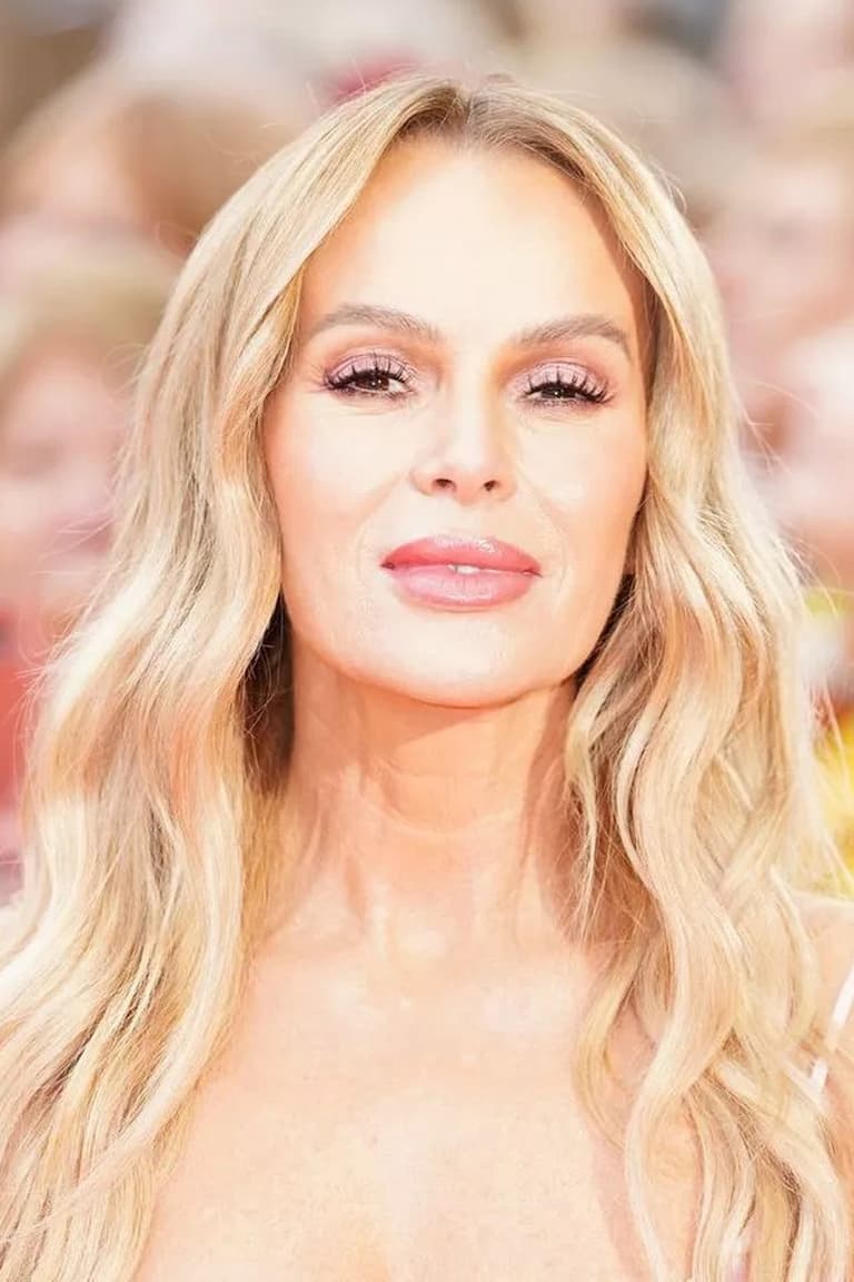 Actor Amanda Holden