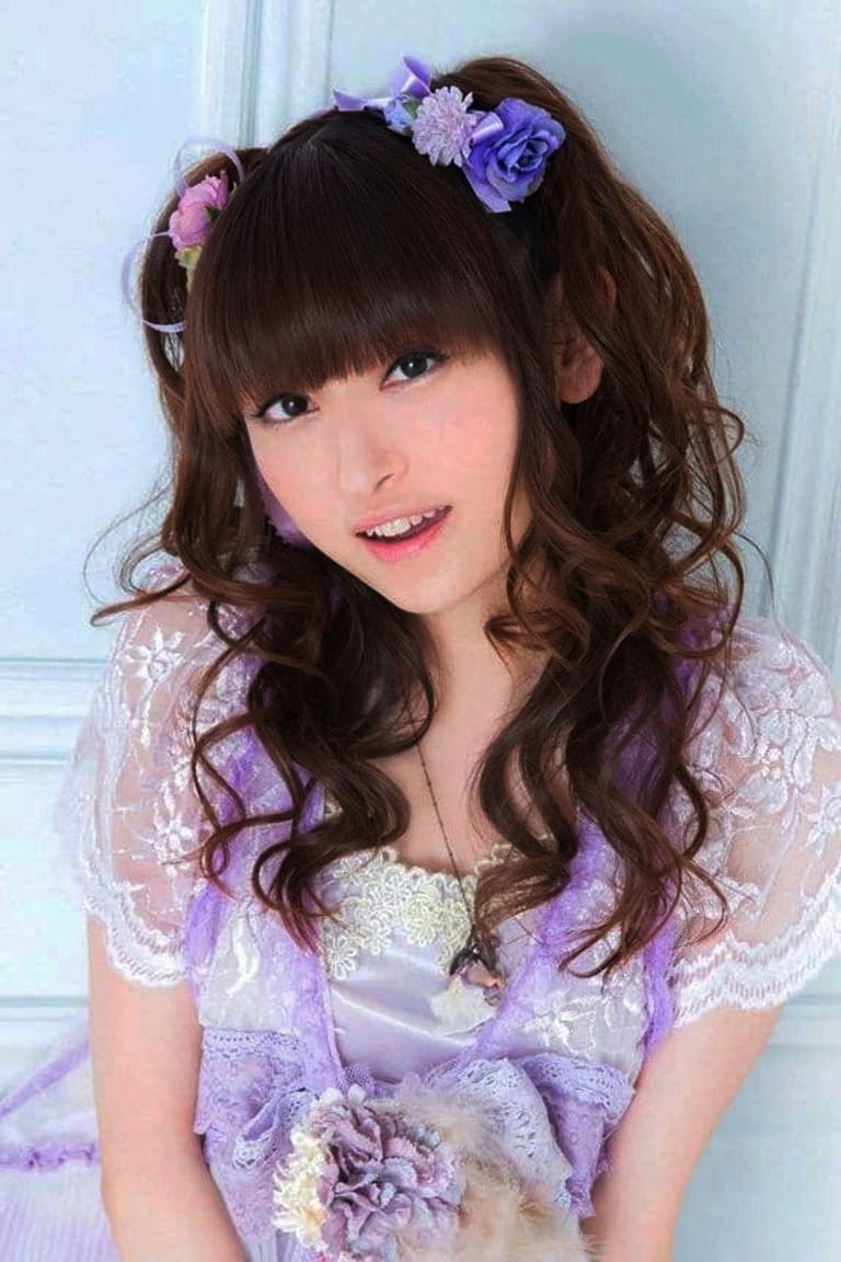 Actor Yukari Tamura