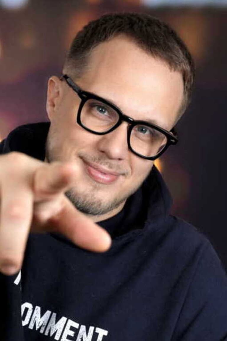 Actor Guillaume Genton