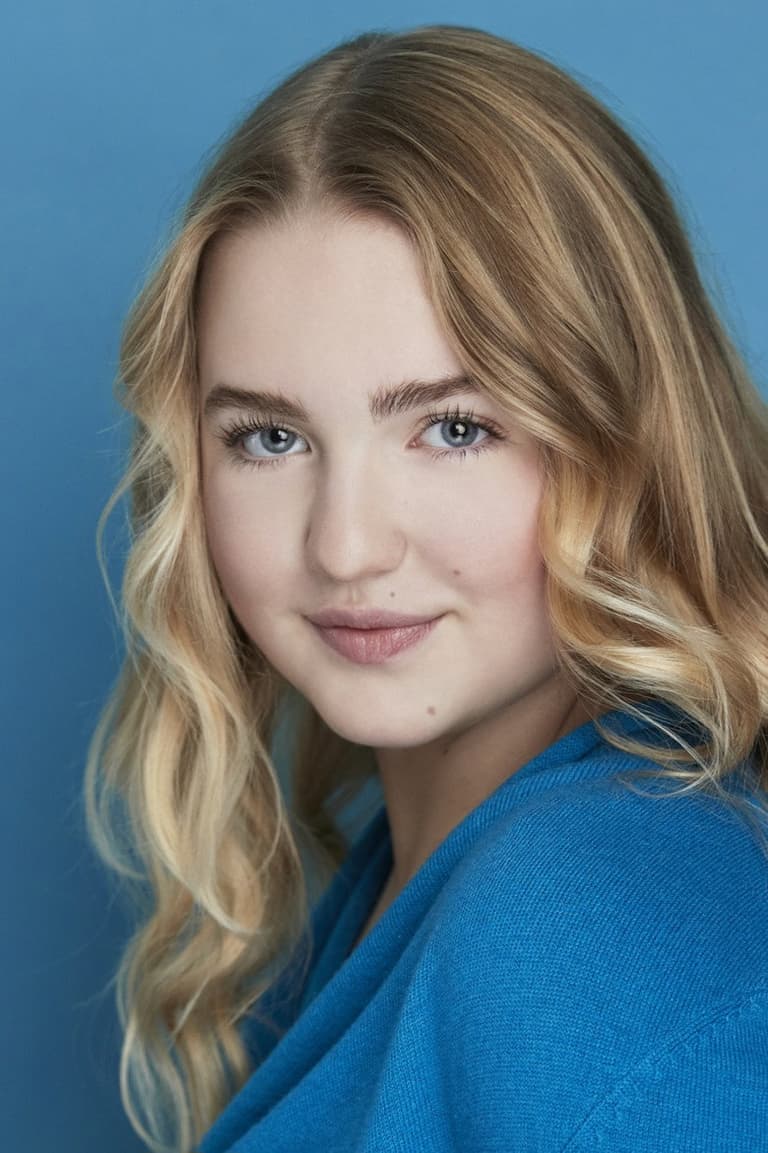 Actor Ava Telek