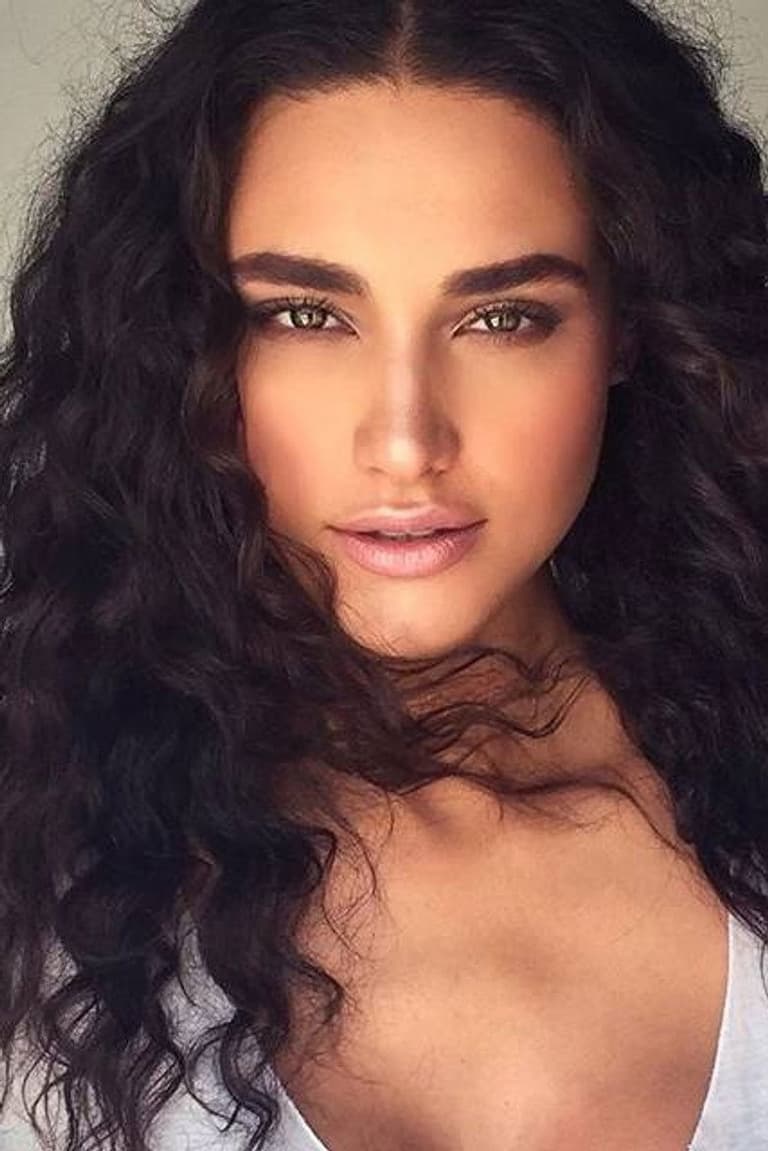 Actor Débora Nascimento