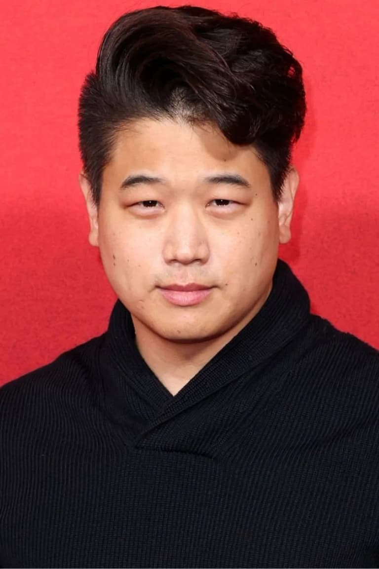Actor Ki Hong Lee