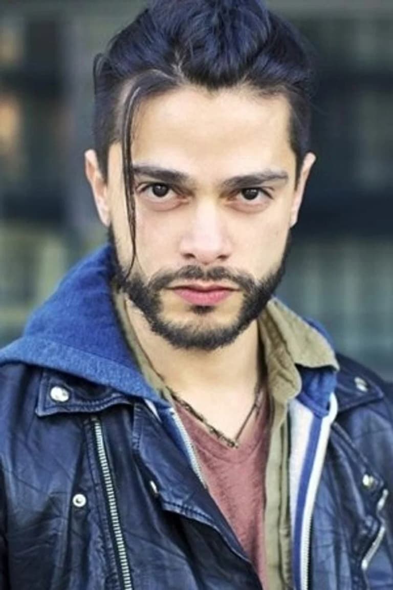 Actor Víctor Ayala