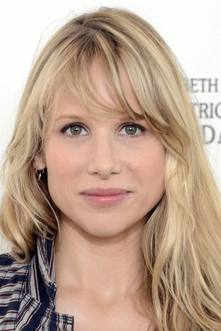 Actor Lucy Punch