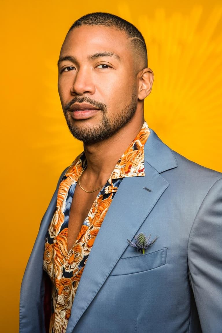 Actor Charles Michael Davis