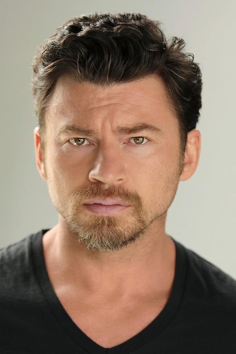 Actor William Mark McCullough