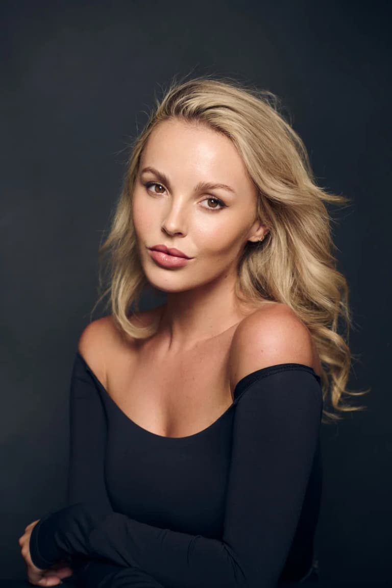 Actor Betsy Blue-English