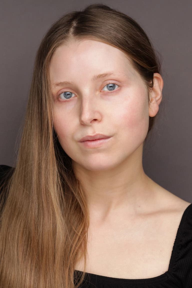Actor Jessie Cave