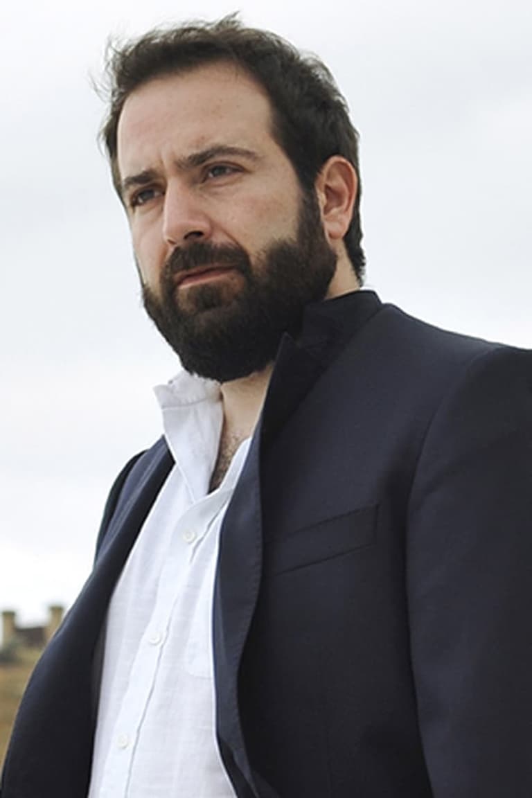 Actor Simone Luglio